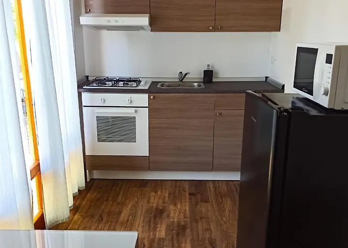 Da Caterina Con Cucina Апартаменты *